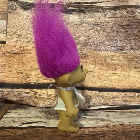 Vintage TNT Baby Troll Doll Pink Hair Bib & Diaper Outfit 4.5” Toy Figure - Picture 2 of 5